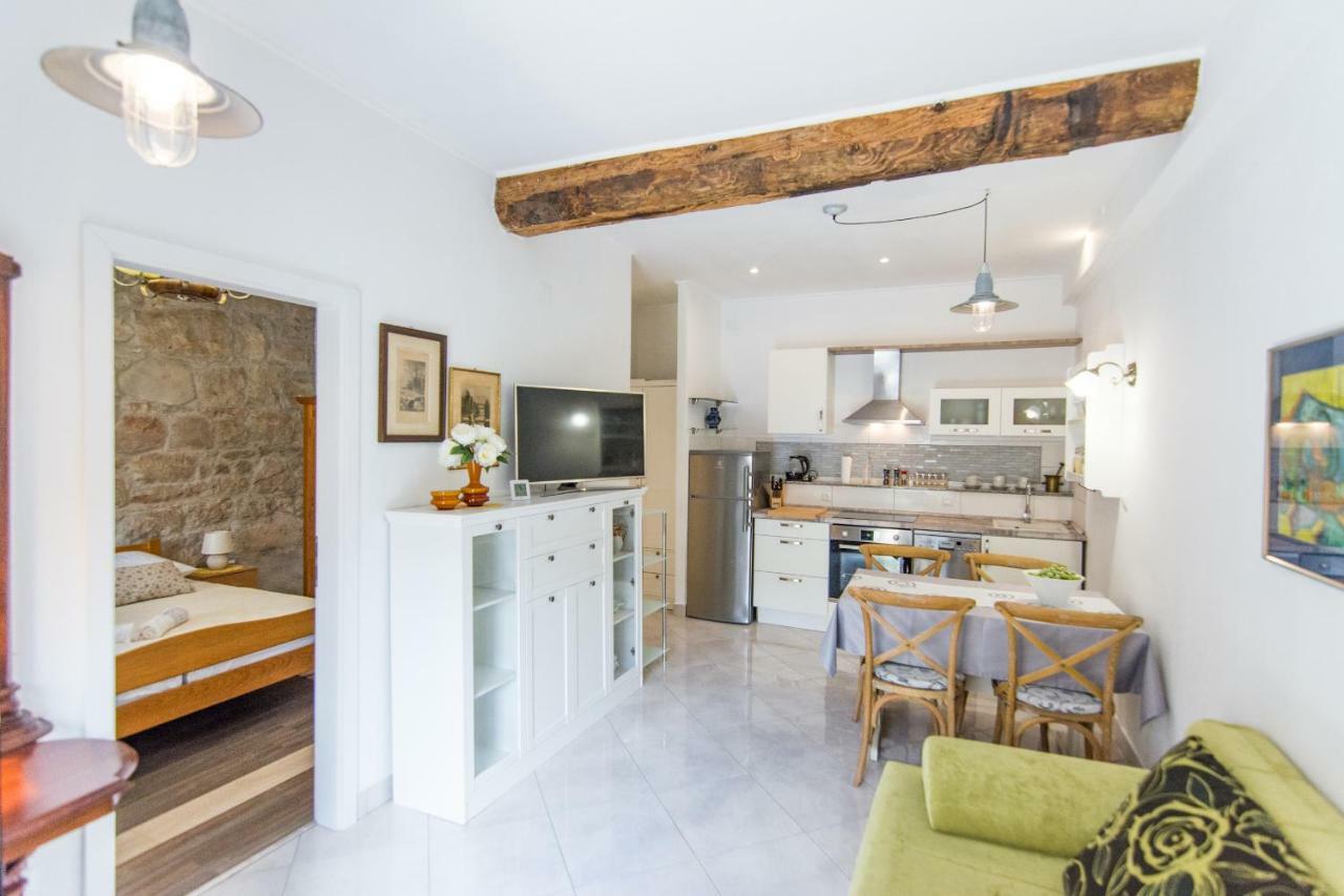 Apartment Mileta Сали Экстерьер фото